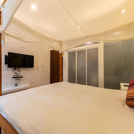 Rococo Homestay Hengchun Exterior photo